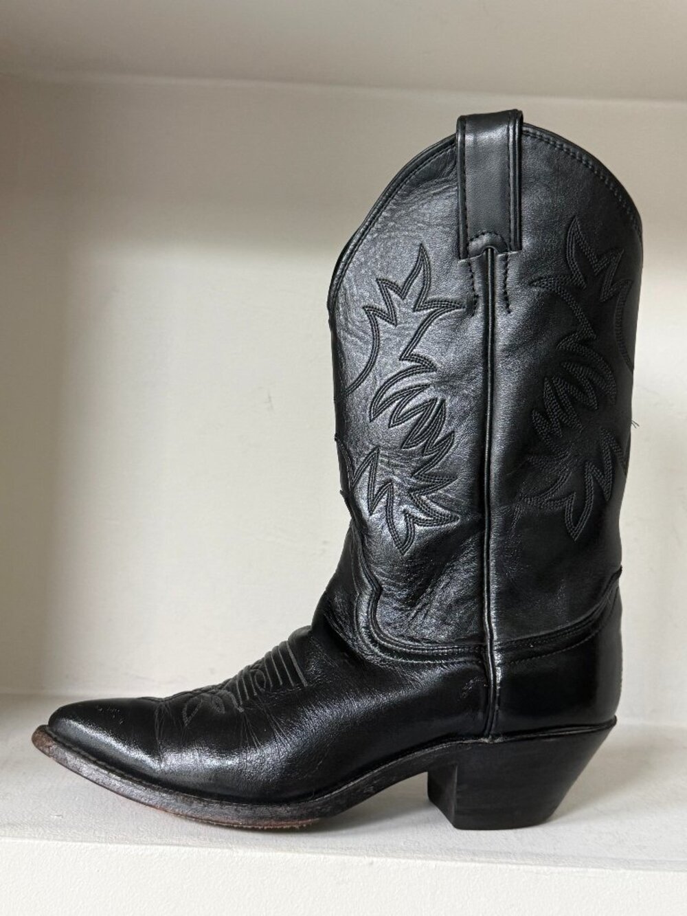 Justin L4303 Black Leather Cowboy Boots Women 6B Made in USA Western